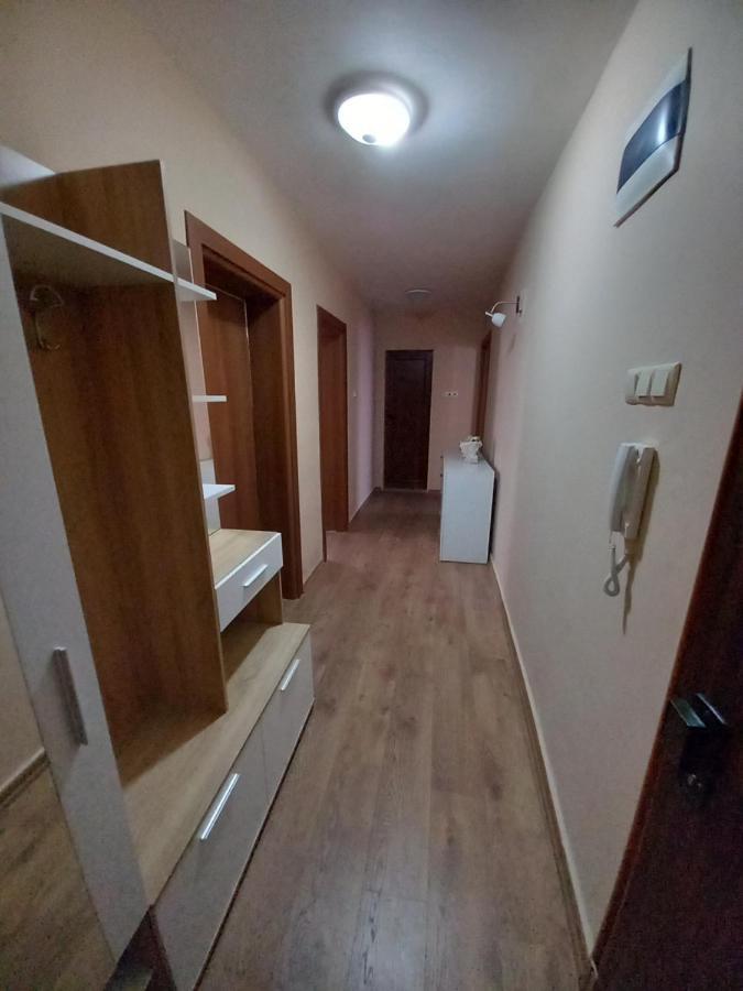 Sea Central Apartment Burgasz Kültér fotó
